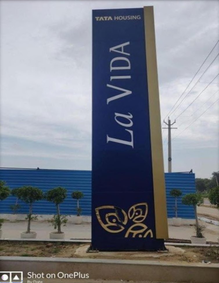 Real Estate Signages & Pylon — Tata Housing (La Vida)