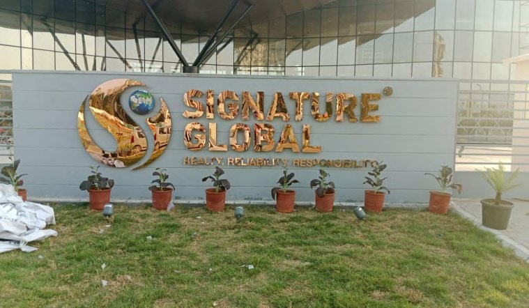 Real Estate Signages (25+ Projects) — Signature Global