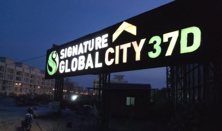 Real Estate Signages (25+ Projects) — Signature Global