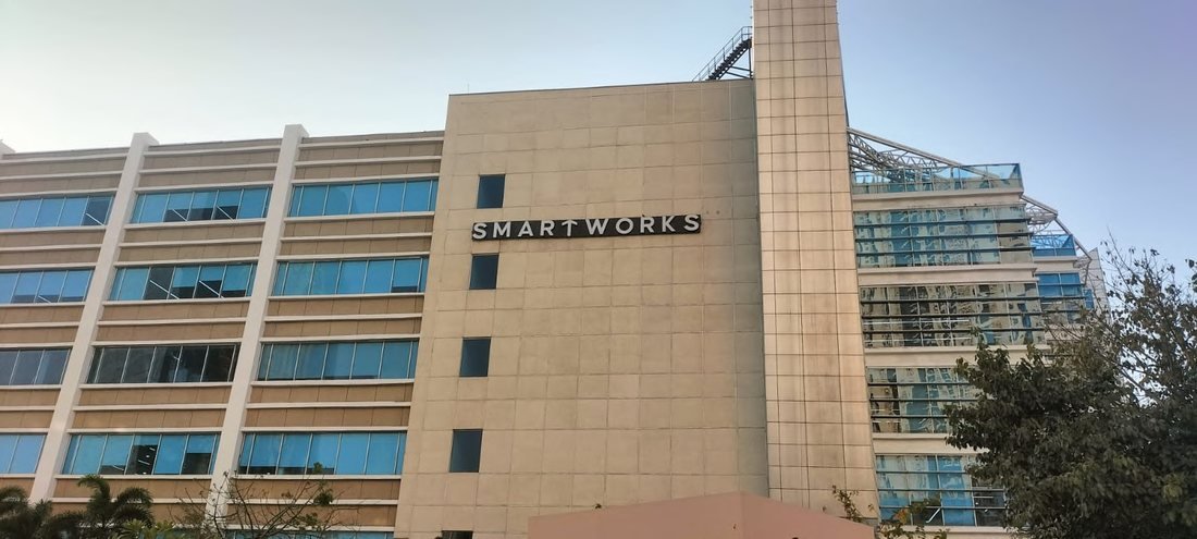 Co-working Signage — Smartworks